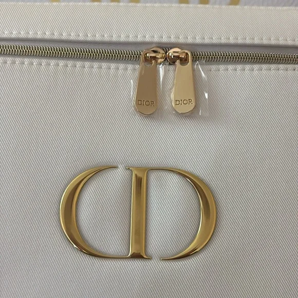 Dior White Vanity Case with Gold Logo - Picture 9 of 13